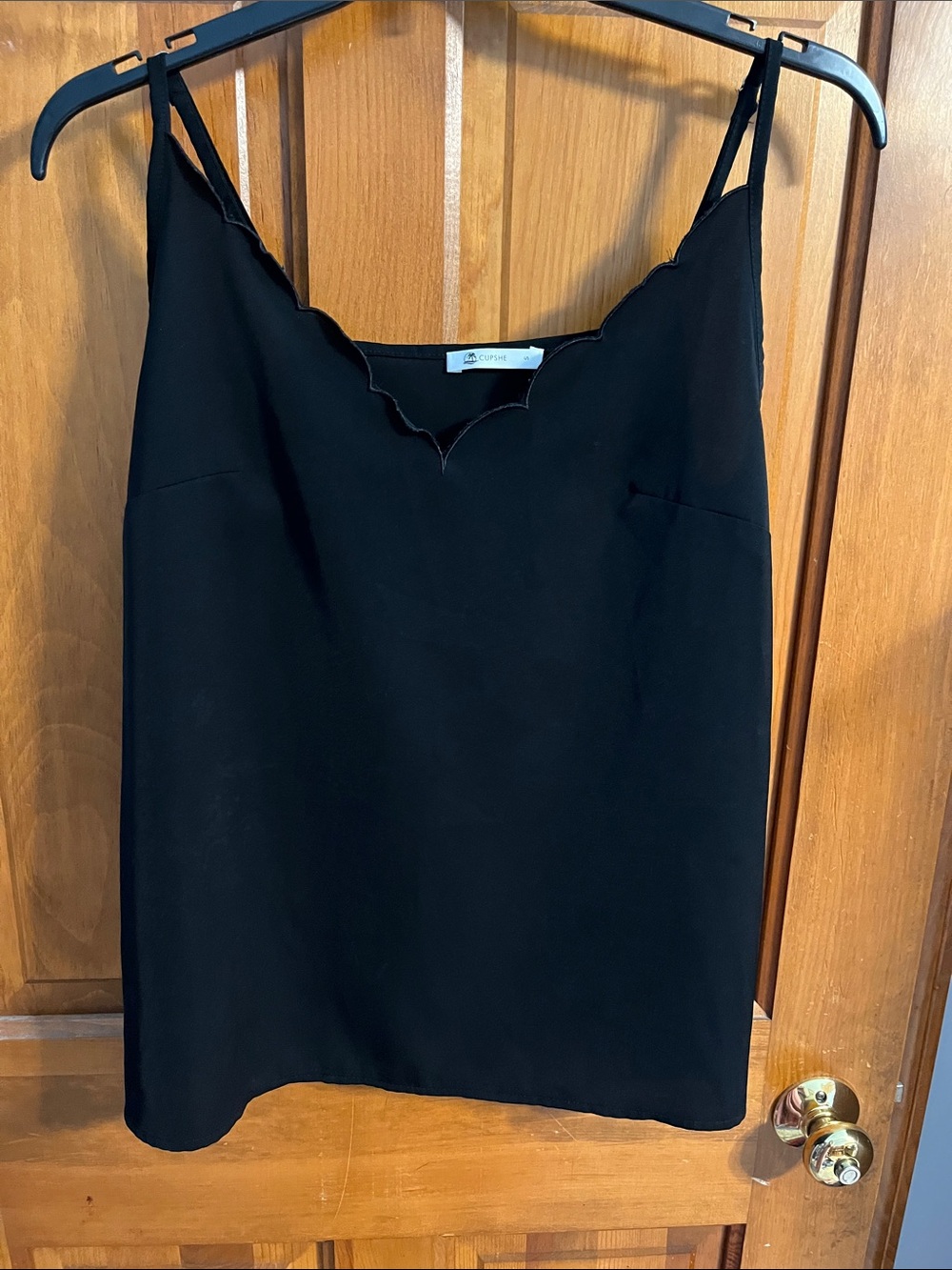 Cupshe Black Scalloped Strapless top